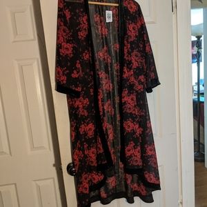 TORRID 1 Black and Red Kimono